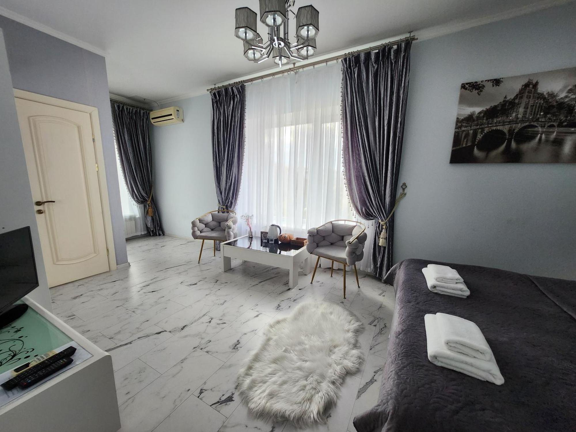 Hotel Київські Ночі Exterior foto